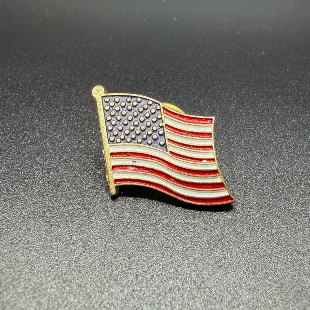 American Flag Lapel Pin